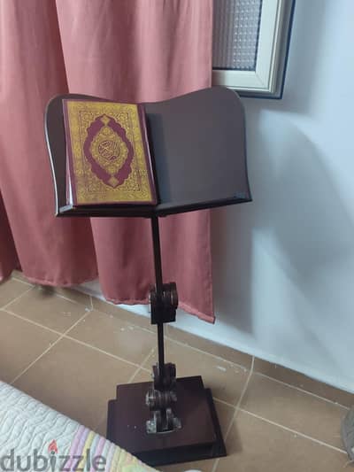 حامل قرآن أنيق وعالي الجودة