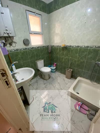 Cash bargain opportunity: Super deluxe apartment with elevator in Badr El Din, Sheikh Zayed