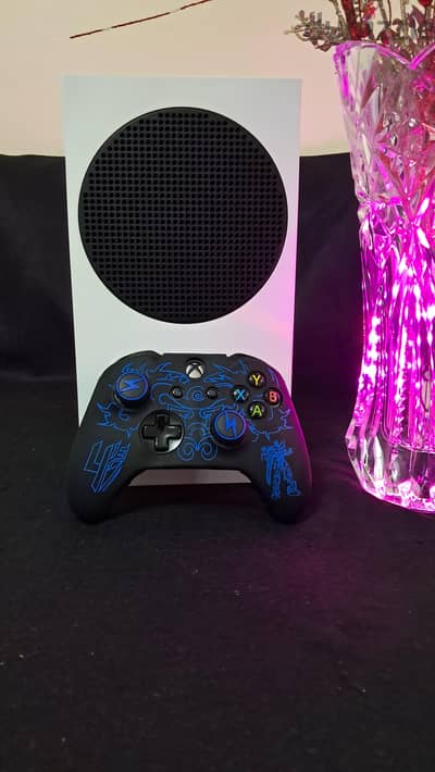 Xbox Series S جديد ( بالألعاب )