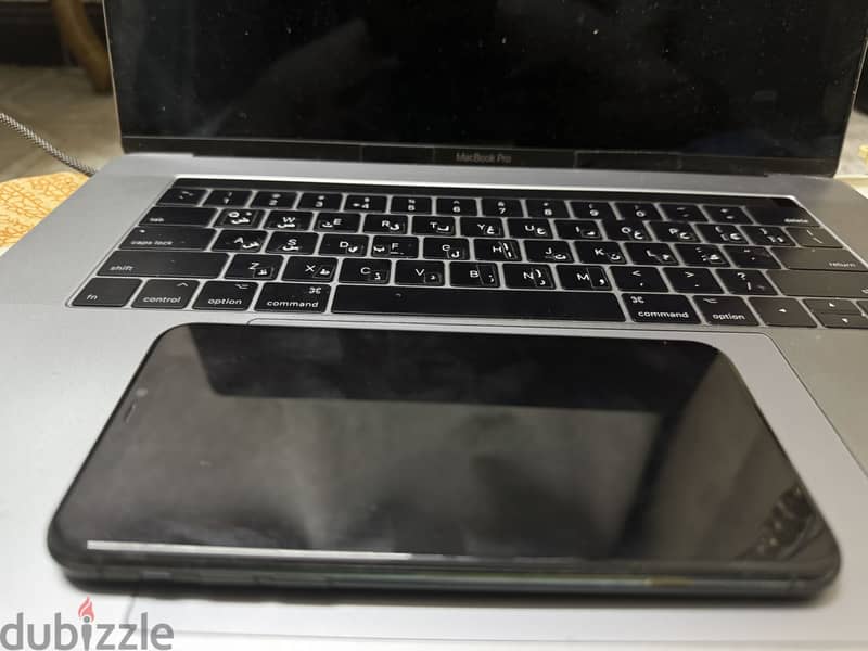 Apple - iPhone 11 Pro Max 1