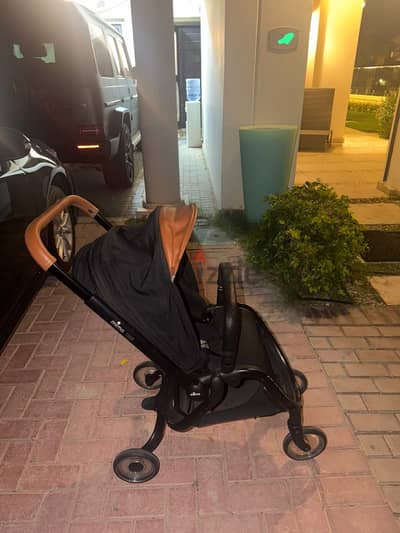 Mima Zigi Original Stroller – Black/Camel – Excellent Condition