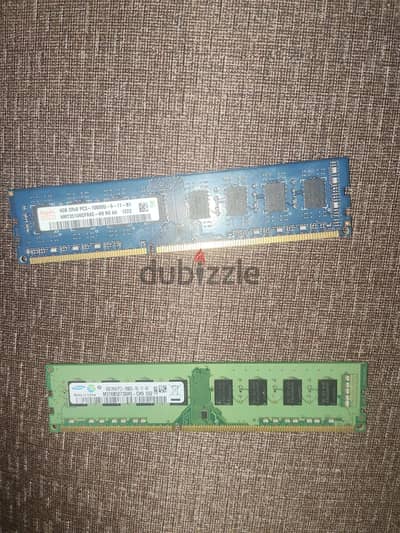 ddr3 4g  قطعتين  وارد من الخرج  ثمن القطعه ٤٠٠ج ثمن الإثنين مع بعض ٧٥٠