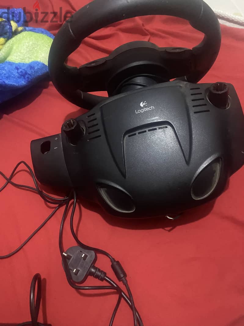 Logitech Driving Force Pro 1