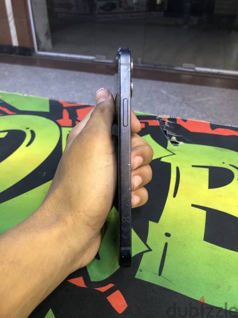 Apple - iPhone 12 3