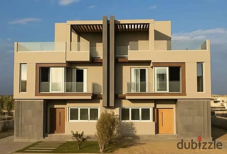 Garden view apartment in Dunes in front of Beverly Hills