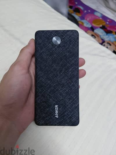 anker power core metro essential 20000 pc باور بانك انكر ٢٠٠٠٠