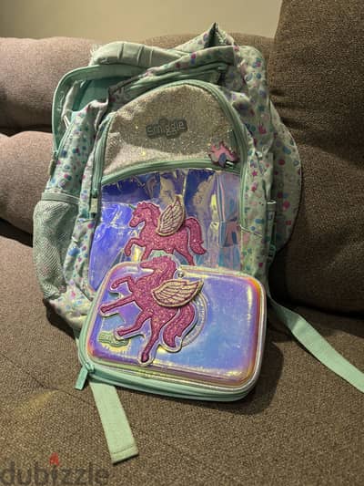 شنطة مستعملة smiggle