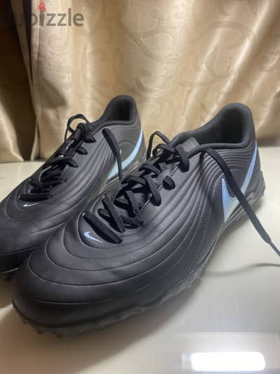 Nike Tempo