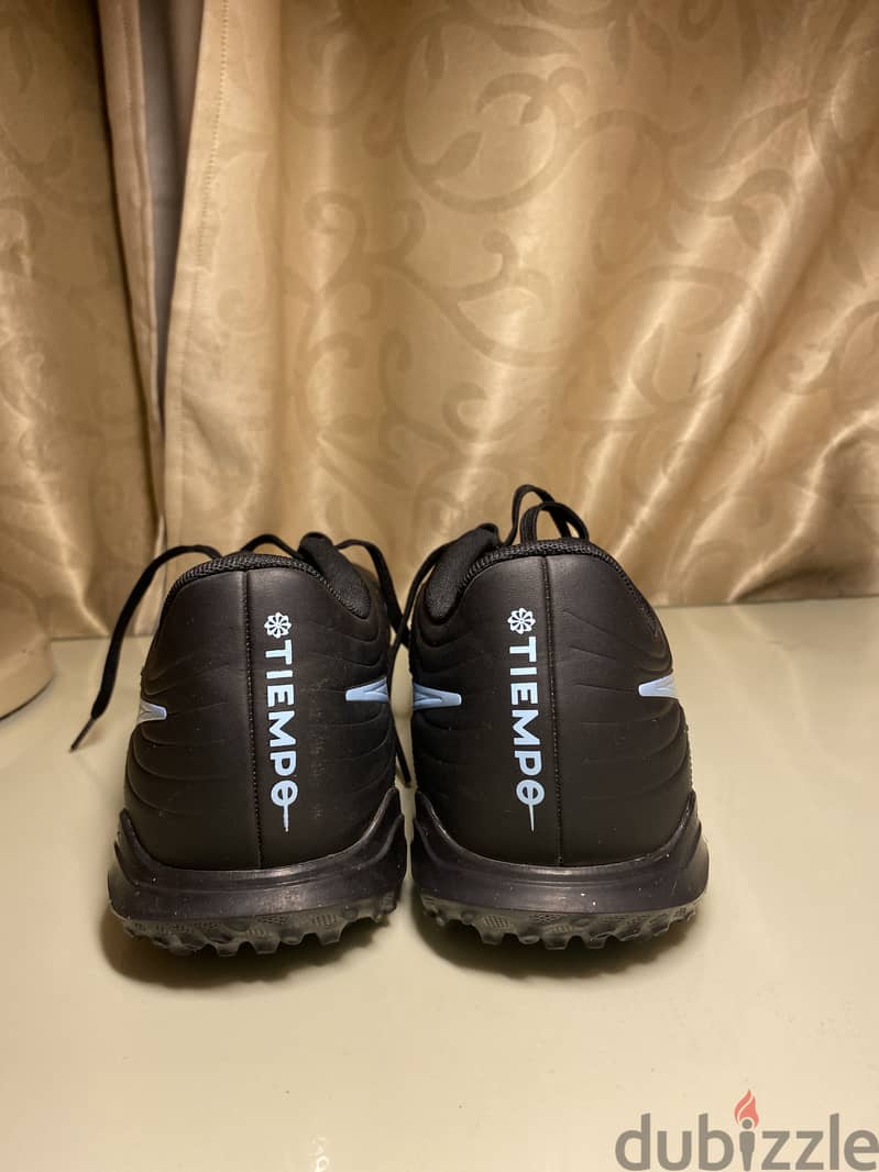 Nike Tempo 2