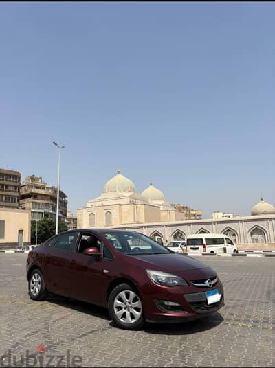 أوبل أسترا 2018