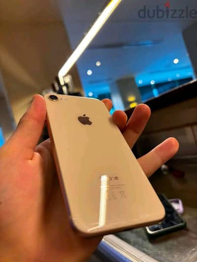 Apple - iPhone 8