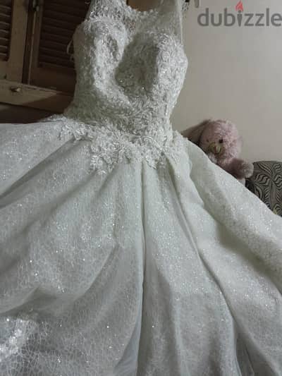 فستان زفاف