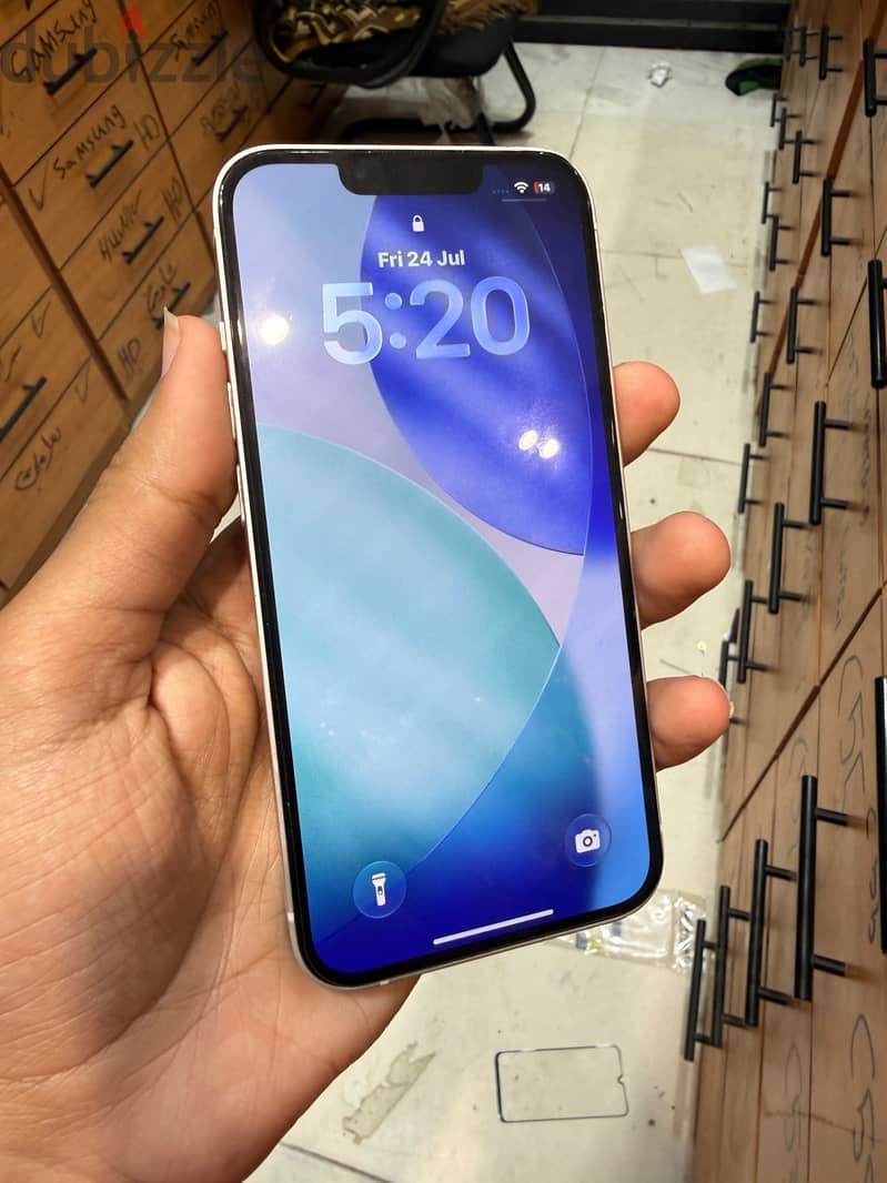 iPhone 13 2