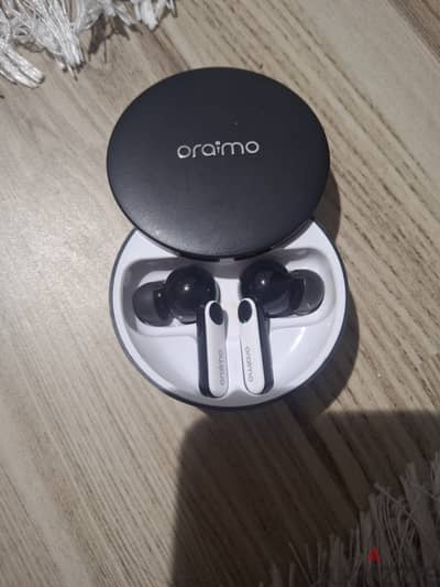 Oraimo FreePods 4 ANC OEB-E105D - كاملة بالعلبة وجميع الملحقات - حالة