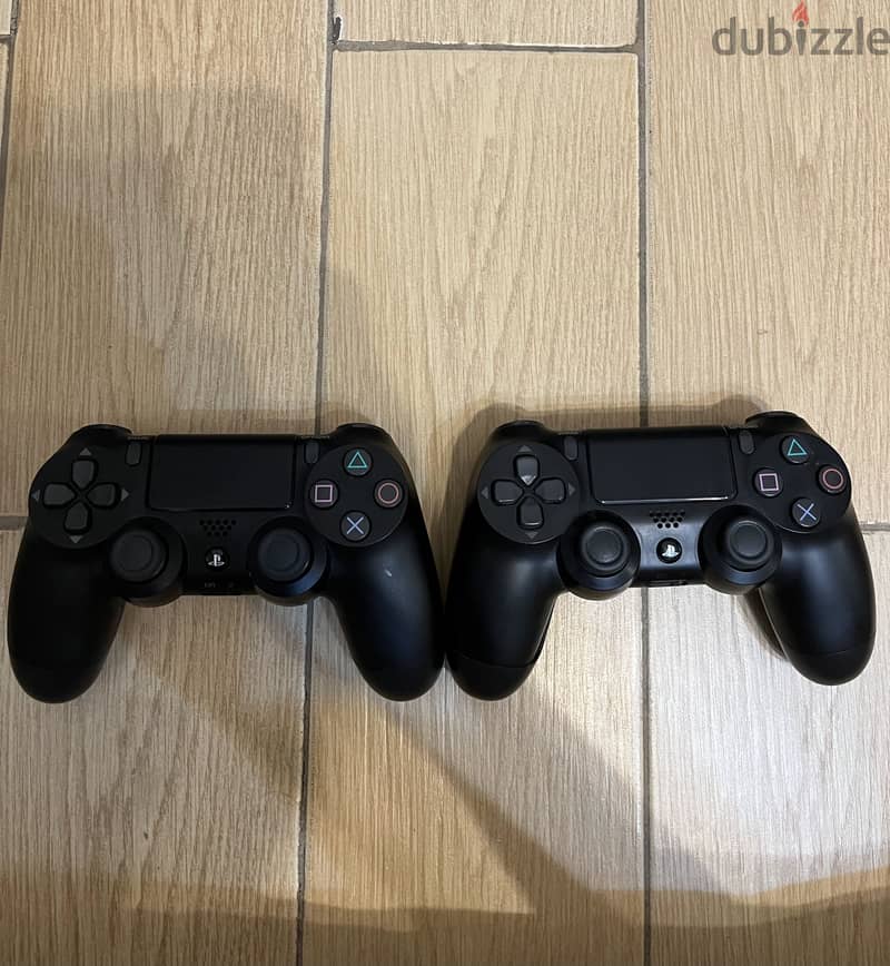 PS4 pro 1TB 2