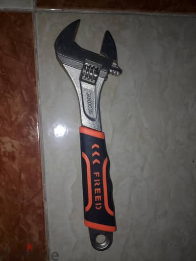 مفتاح فرنساوي