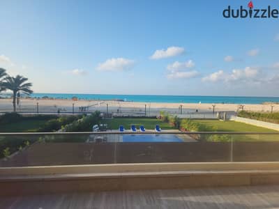 For rent: Luxury villa, first row by the sea at Marina 7