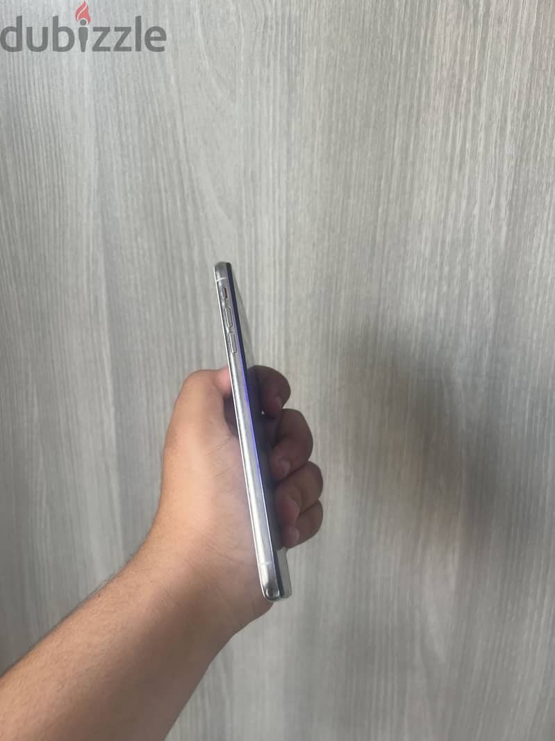Apple - iPhone XS Max 2