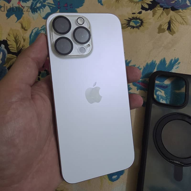 Apple - iPhone 16 Pro Max 12
