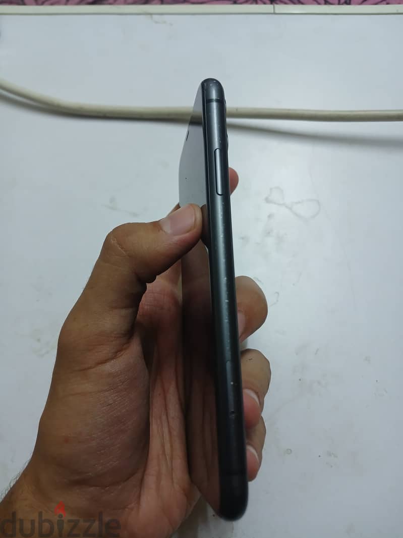 Apple - iPhone 11 1