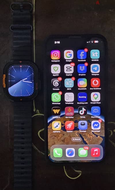 Apple - iPhone 16 Pro Max