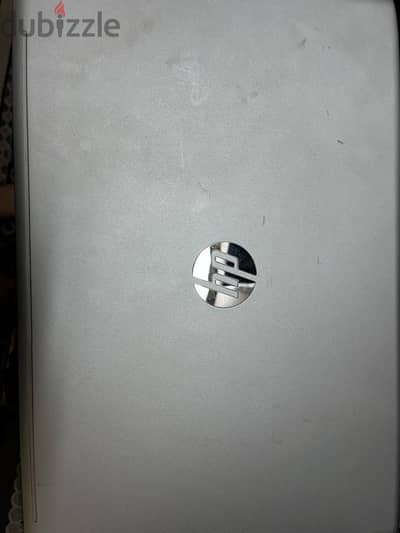HP ENVY NOTEBOOK  8 ram   Ssd 2 tera