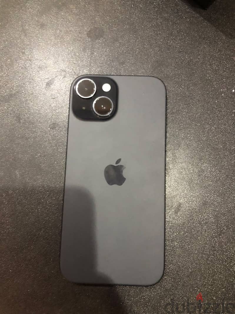 Apple - iPhone 15 1
