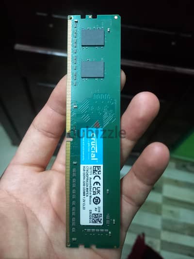 RAM-CRUCIL-8G-DDR4-3200-PC
