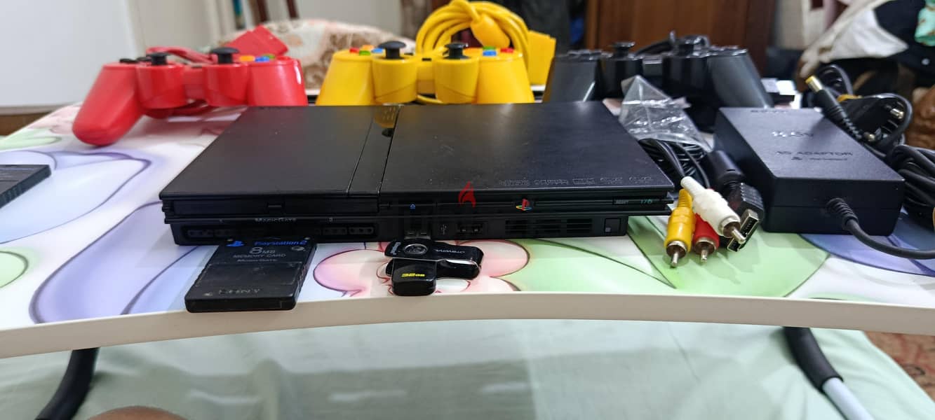 PlayStation 2 Slim 2