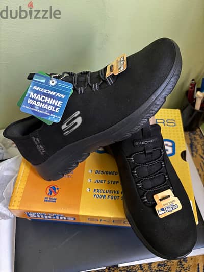 Skechers