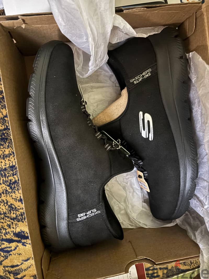 Skechers 4