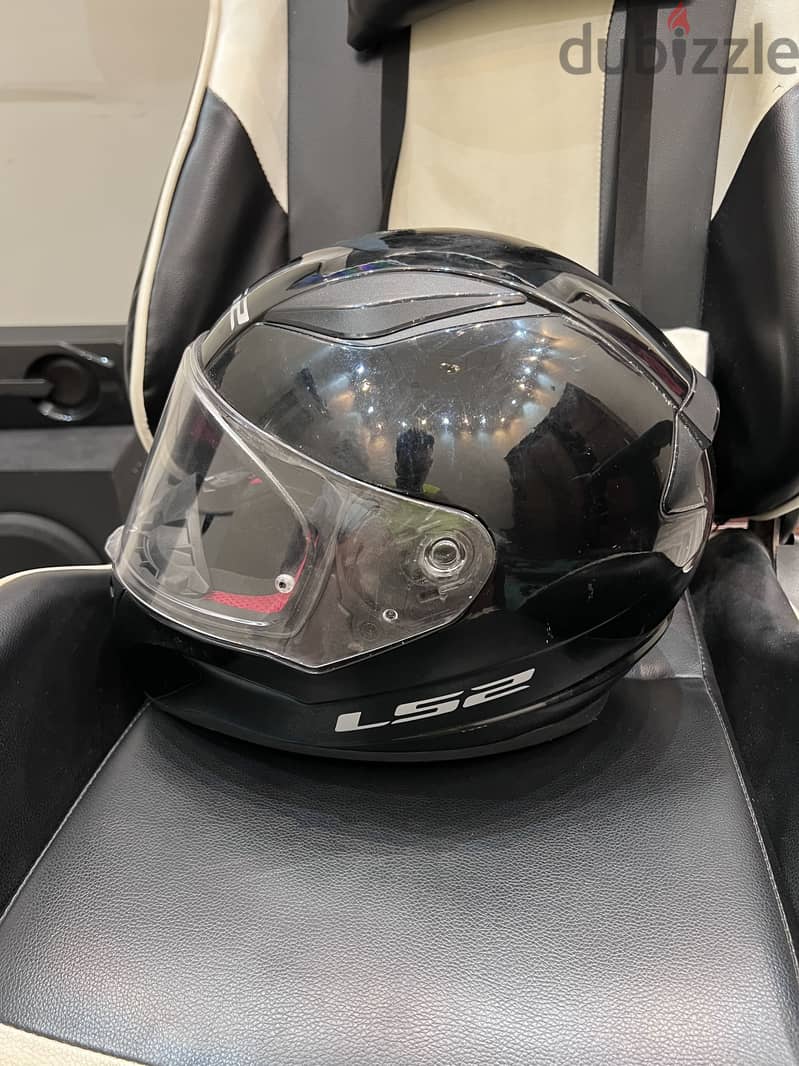 LS2 helmet 3