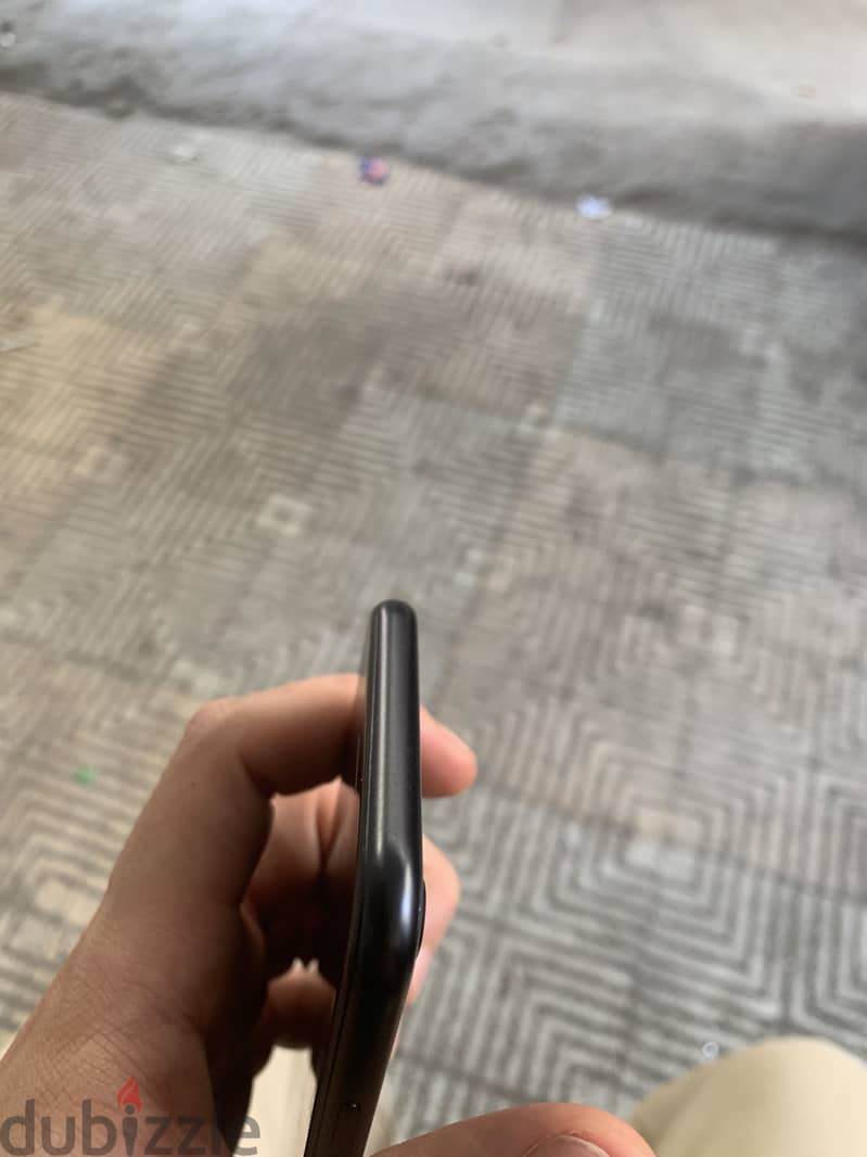 iPhone SE 2020. Zirooo 1