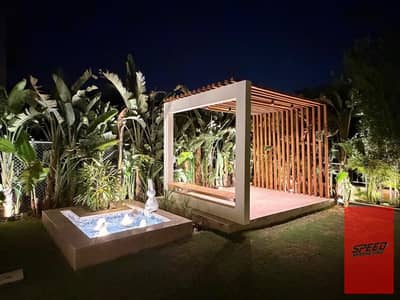 Twin House with kitchen, air conditioning, and dressing room, ultra-modern finishing in the best compound in Fifth Settlement, Mivida, Emaar Compound with swimming pools and Lakes District