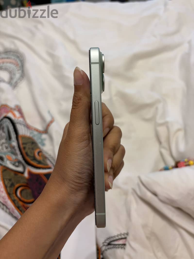 Apple - iPhone 15 3