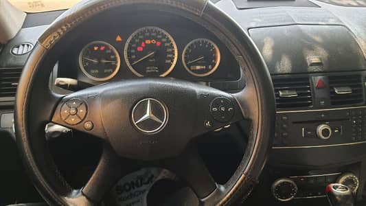 Mercedes-Benz C180 2009