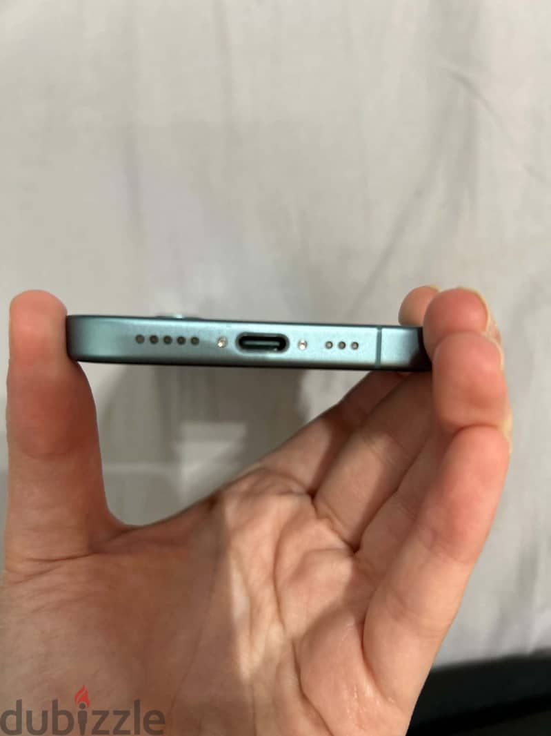 Apple - iPhone 16 11