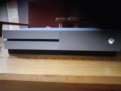 XBOX ONE S 1TB