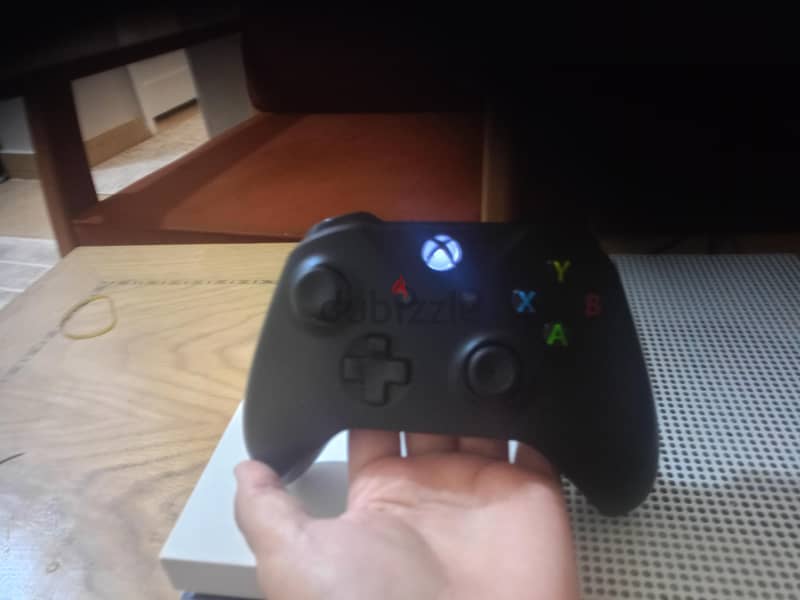 XBOX ONE S 1TB 3