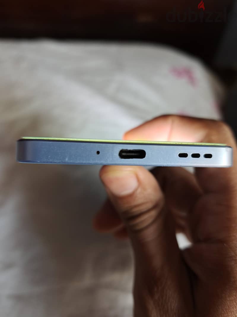 OPPO reno 11F 2