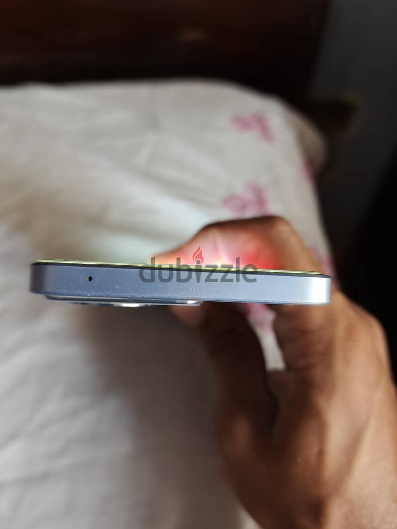 OPPO reno 11F 4