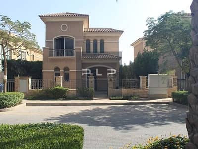 لسرعة البيع فيلا أستلام فوري بجوار توكيلات مرسيدس بالتجمع الخامس في كمبوند ستون بارك