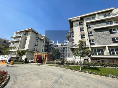 Lowest rental price in Fifth Settlement: Ultra-super-lux finished apartment in Mountain View I-City, near the American University in Cairo.