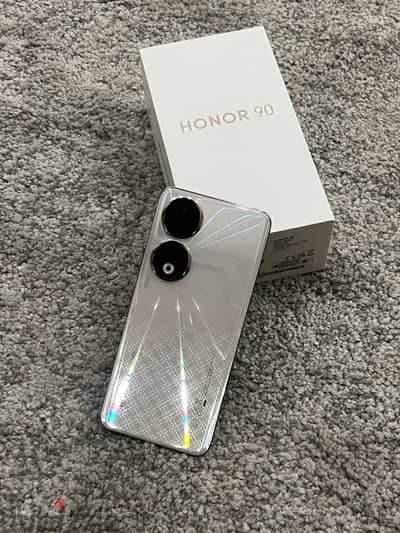 Honor 90