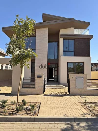فيلا تاون هاوس استلام فوري للبيع في كموبند The Estates Sodic