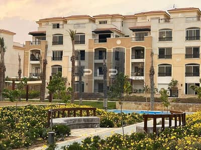 Resale penthouse for sale below market price in Stone Residence, Fifth Settlement. Ready to move-in, featuring an open view of the landscap