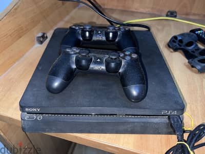 Playstaion 4 Slim 1TP