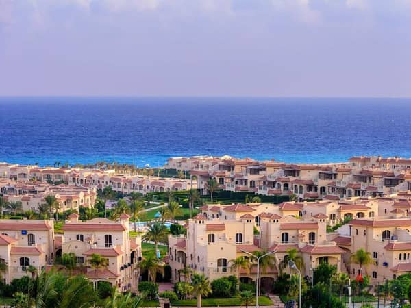 Special 2 Bedrooms Chalet Ready To Move & Sea View In La Vista Bay North Coast