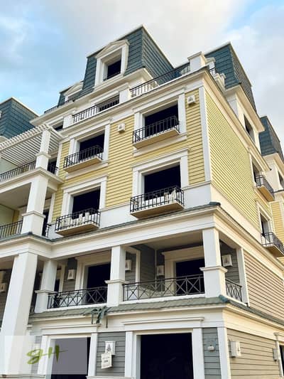 Ready to move IVilla 250m + 90m Garden for Sale in Mountain View 1.1 | New Cairo