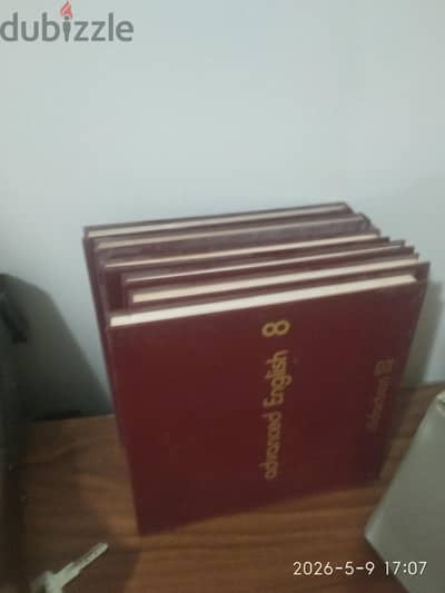 قرص انجليزى و2 شنطه شرائط فيديو مصطفى محمود